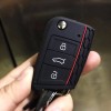 Volkswagen Golf 7 Tiguan T-Roc T6 Sustalı Anahtar Uyumlu Silikon Oto Anahtar Kumanda Kabı Siyah Kırmızı